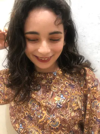 セミロング ♥️ブリーチ/ボブ/ レイヤー♥️maiのヘアスタイル