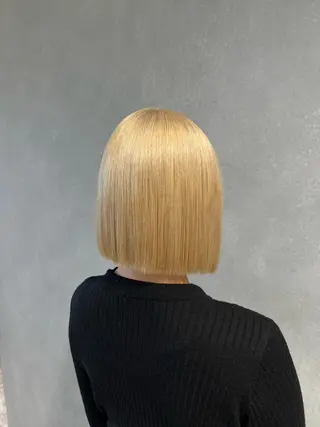 ショート カラー YURA【髪質改善 /韓国レイヤー】のヘアスタイル