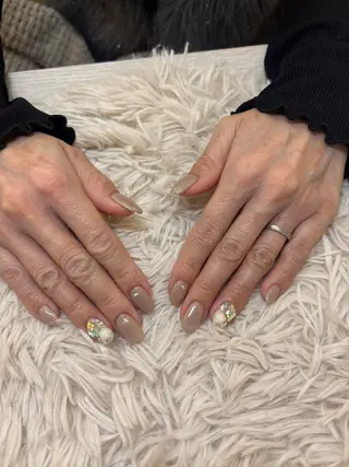 ネイル 伊藤 いちごのネイルデザイン