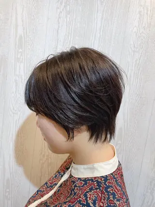 ショート カラー ヘアアレンジ HUENEST アカデミーサロンのヘアスタイル