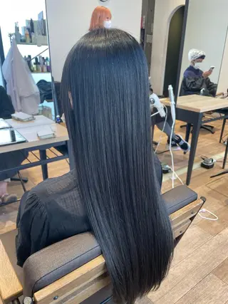 ロング Hair Design lima所属・耳つぼ/クロスパーマ /イシグロのヘアスタイル