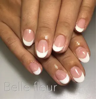 ミディアム ネイル Belle fleurのネイルデザイン