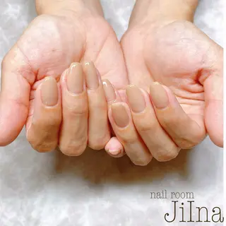 ネイル JiIna nailのネイルデザイン