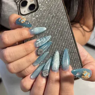 ネイル 鈴木 結奈のネイルデザイン