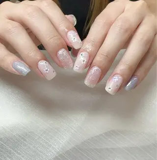 ネイル Kaka_ パラジェル、長さだしのネイルデザイン