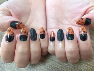 ネイル ｱｲﾗｯｼｭ ﾈｲﾙ ｻﾛﾝ つけるのマツエク・マツパデザイン