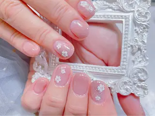 ネイル ネイルサロンエクラ 🫧Shizukaのネイルデザイン