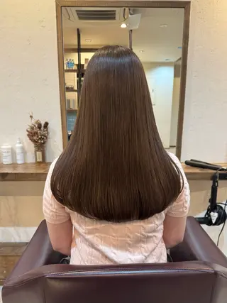 ロング 内沼 恵留菜のヘアスタイル