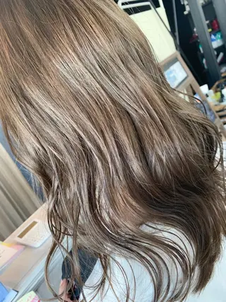 ロング 🥇近藤 恭輔🥇 Recharme新保のヘアスタイル