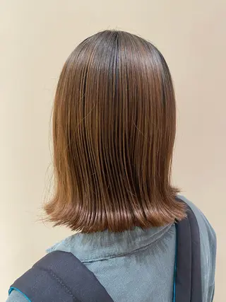 ショート カラー ベージュ/アレンジ /横浜/杉本千夏のヘアスタイル