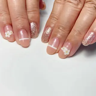 ネイル Legit nail salonのネイルデザイン