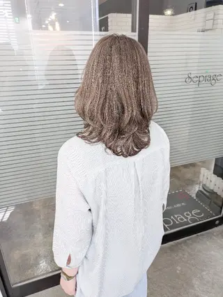 セミロング カラー sepiage trois所属・酒井 亜希のヘアスタイル