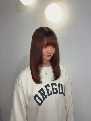セミロング ハナダ メイのヘアスタイル