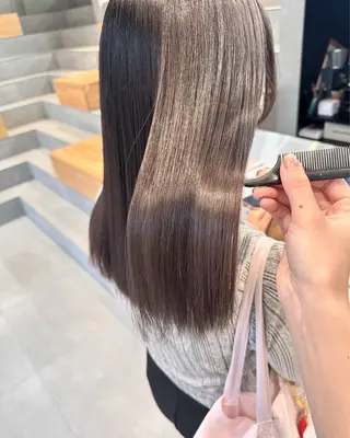 セミロング カラー 染谷 遥花のヘアスタイル