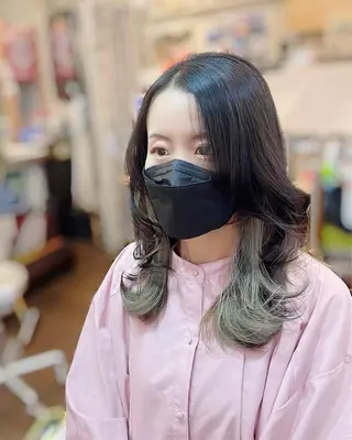 セミロング ブルーヘブン TAKESHIのヘアスタイル