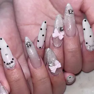 ネイル mimi 高石桃朱のネイルデザイン