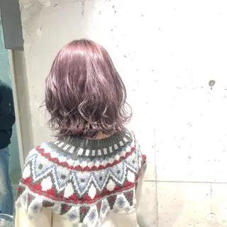 ミディアム ❤︎ワンホンガーリー なハイトーンヘア❤︎のヘアスタイル