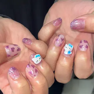 ネイル 🪐富島彩夏 /海外nail🪐のネイルデザイン
