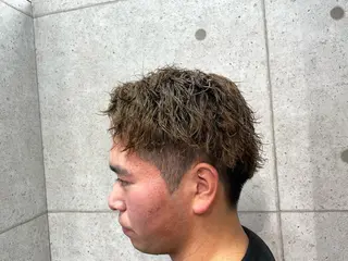カラー パーマ メンズ ✨️ツイスパ波巻き特 化小杉澪生✨️のヘアスタイル