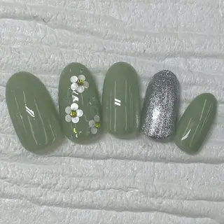 ネイル Nail salon Honey Beeのネイルデザイン