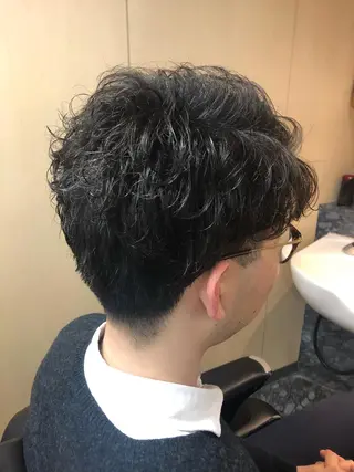 ショート パーマ メンズ ヒロ銀座プレミアムバーバーパレスホテル東京店所属・メンズカット✂︎ chihiro ✂︎のヘアスタイル