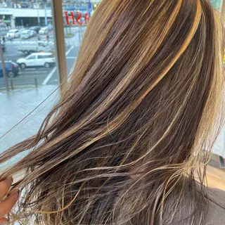 ロング カラー 三好 涼華のヘアスタイル