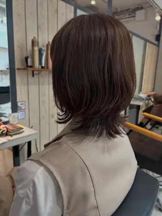 ミディアム カラー 森 京加のヘアスタイル