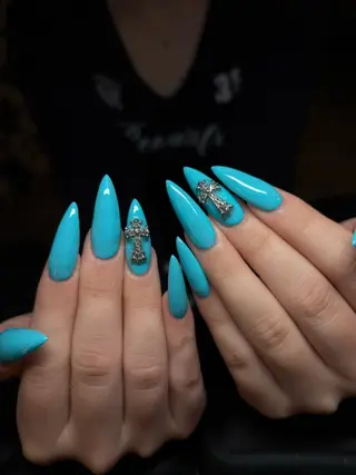 セミロング lillion所属・SEINA_ NAIL🐈‍⬛💗のネイルデザイン