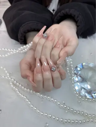 ネイル beautysalon,icy所属・矢野 愛璃のネイルデザイン