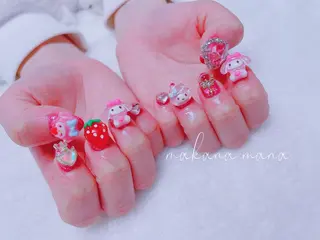 ネイル Makana Mana所属・Makana Manaのネイルデザイン