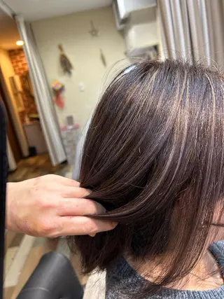 ミディアム 林 友美のヘアスタイル