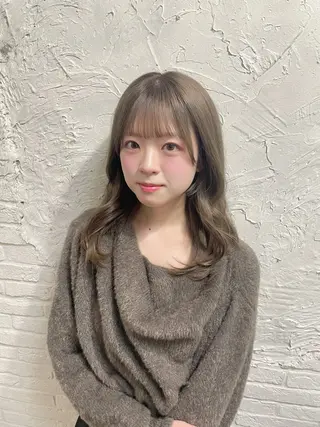 ミディアム カラー 🫧ハネエクステ Mitsuki🫧のヘアスタイル
