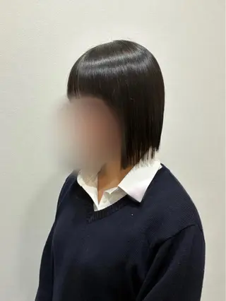 ミディアム 柴田　真衣 .のヘアスタイル