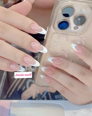 カラー AIN Nailのネイルデザイン