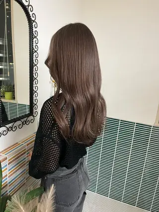 セミロング カラー 🩷ハイトーン透明感 レイヤー🩷ユリカのヘアスタイル