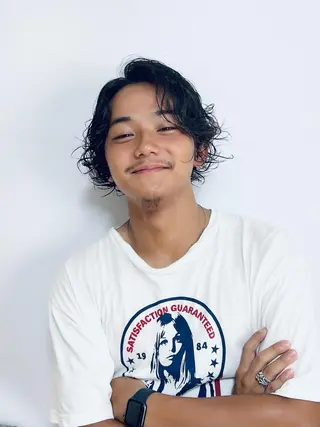 パーマ メンズ Qin shaire salon 原宿verno店所属・【センターパート】 ETO／江藤翼の眉毛・アイブロウイメージ