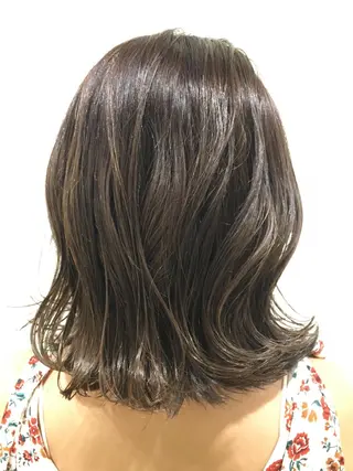 ミディアム 小夏の⭐️ パパです⭐️のヘアスタイル