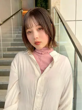 ミディアム 結べるレイヤーボブ くびれLady表参道のヘアスタイル