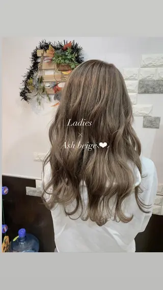 ロング カラー 大人女性ぼかし メンズ強化🦙平作のヘアスタイル