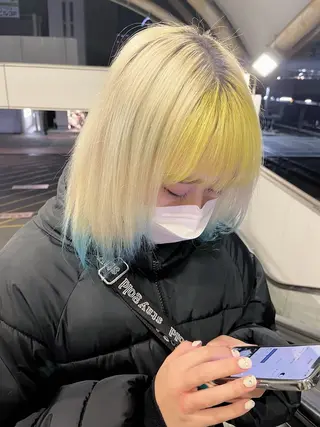 ミディアム カラー ハイトーンカラー☁️ 西條 楓花のヘアスタイル