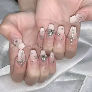 ネイル 黒江 菜々美のネイルデザイン