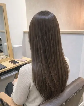 ロング カラー CHARLOTTE(シャルロット)所属・✨モデル募集中✨ 田邉 栞璃のヘアスタイル