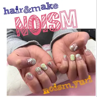 ネイル マツエク・マツパ 指名支持率NO.1 スタイリストのヘアスタイル