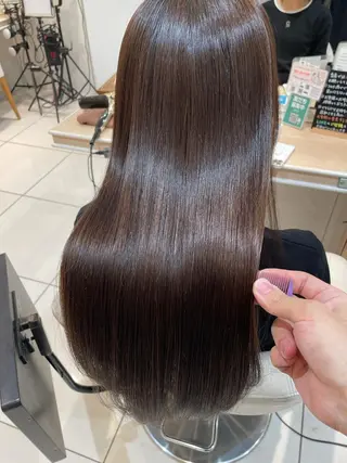 ロング 縮毛矯正、髪質改善／ 松田 龍之介のヘアスタイル