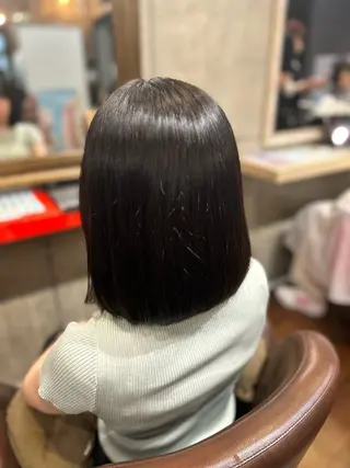 ミディアム カラー 小波津 笑花のヘアスタイル