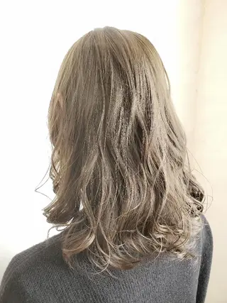 カラー セミロング 【髪質改善/縮毛矯正 】Yosukeのヘアスタイル