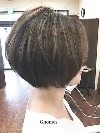 ショート Gnomes(ノーム)所属・伊藤 雄一のヘアスタイル