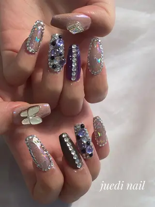 ネイル juedi nail(木曜日のネイル)所属・juedi nail 〜木曜日のネイル〜のネイルデザイン