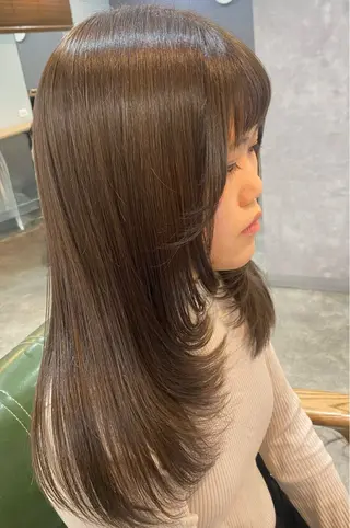 セミロング HILO CLASSICO hair所属・おおもり りほのヘアスタイル