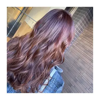 ロング カラー ヘアアレンジ 小國 綾かのヘアスタイル